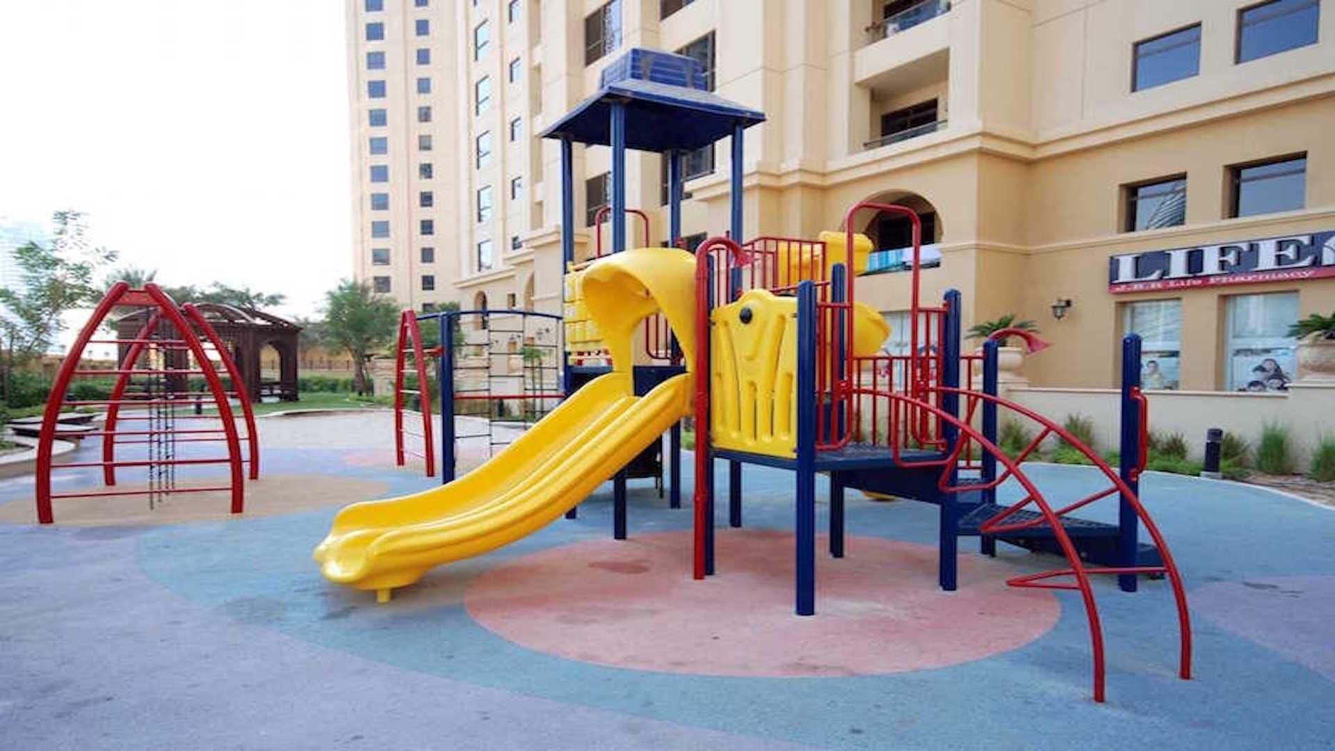 Außen-Kinderspielplatz