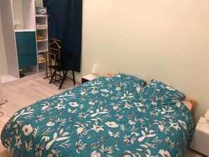 2 habitaciones, tabla de planchar con plancha y wifi gratis