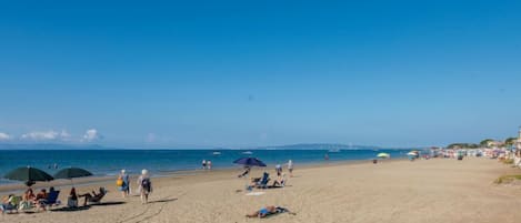 Vlak bij het strand