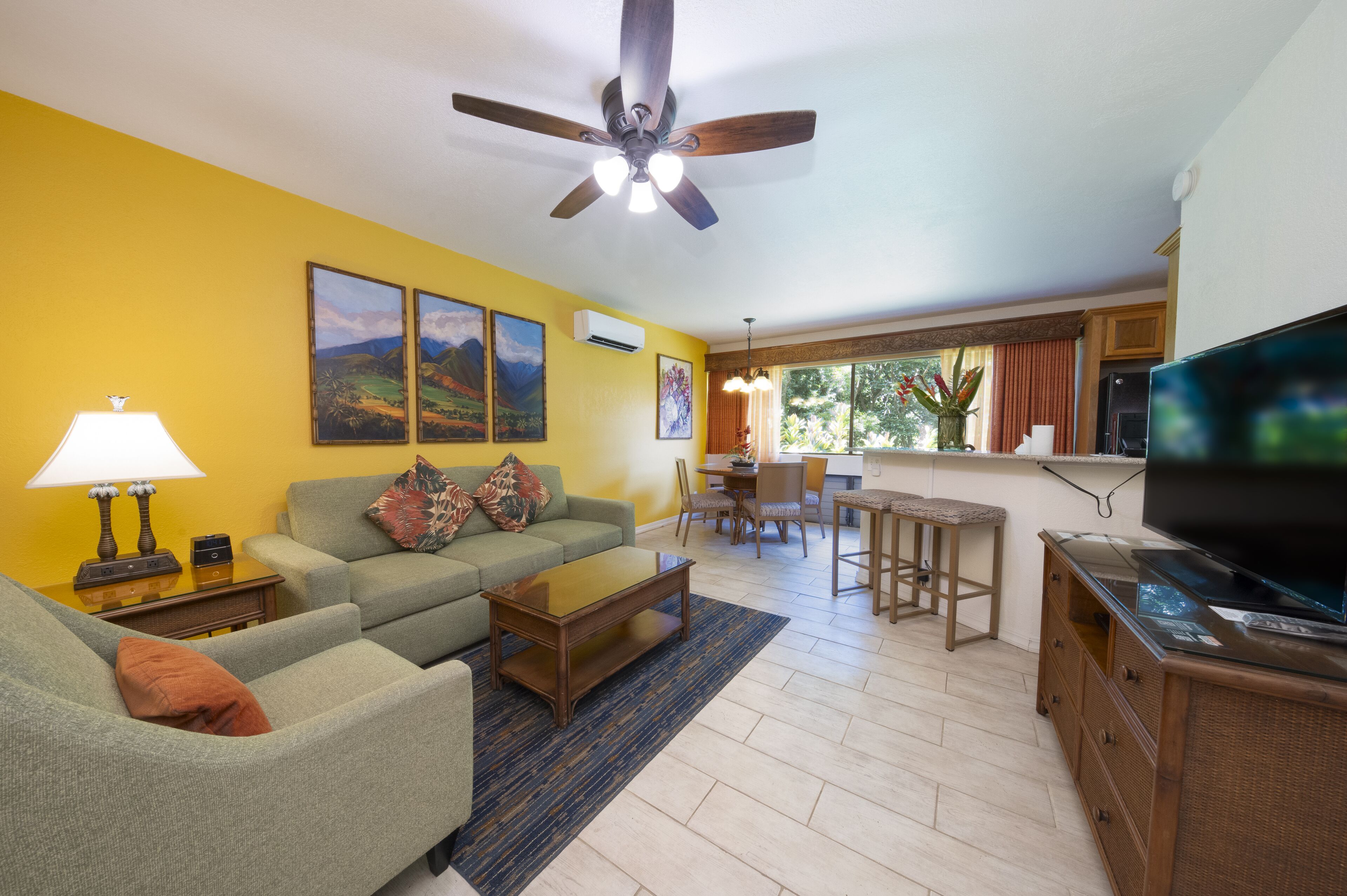 Prime Location | Near Award-winning Golf | Free Parking | Pool | 4 Modern Units - Princeville, HI
