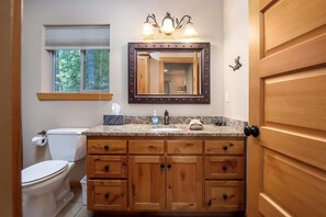 Regadera y secadora de cabello 