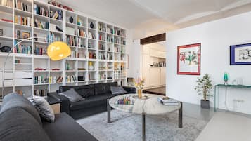 TV connectée, jeux vidéo, livres, chaßne hi-fi