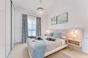 1 bedroom, iron/ironing board, WiFi, bed sheets - Sea & Green Golf View duplex Heated POOL (Santa Cruz de Tenerife)