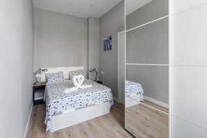 2 bedrooms, WiFi, bed sheets