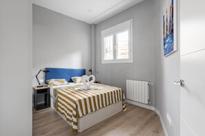 2 camere, ferro/asse da stiro, Wi-Fi, lenzuola