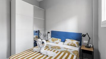 2 bedrooms, WiFi, bed sheets