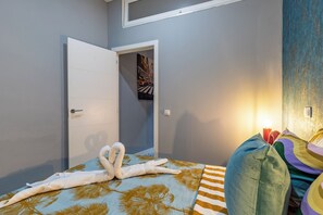 2 bedrooms, WiFi, bed sheets