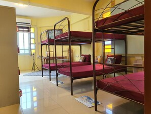 Dormitorio compartido, dormitorio mixto | Ropa de cama 