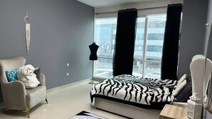 Apartment, 1 Bedroom, Accessible, Balcony - Luxurious 1 Bedroom Apartment in Red Residency Sport City Dubai (Dubai)