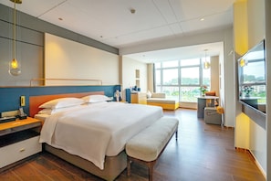 Deluxe-værelse - 1 kingsize-seng | Mørklægningsgardiner, gratis Wi-Fi, sengetøj