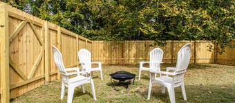 Boho Boro 2BR · Minutes from MTSU · Clean & Simple