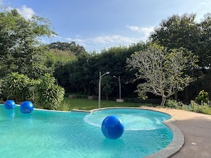 Outdoor pool - ViangPhing Resort (Mae Chan)