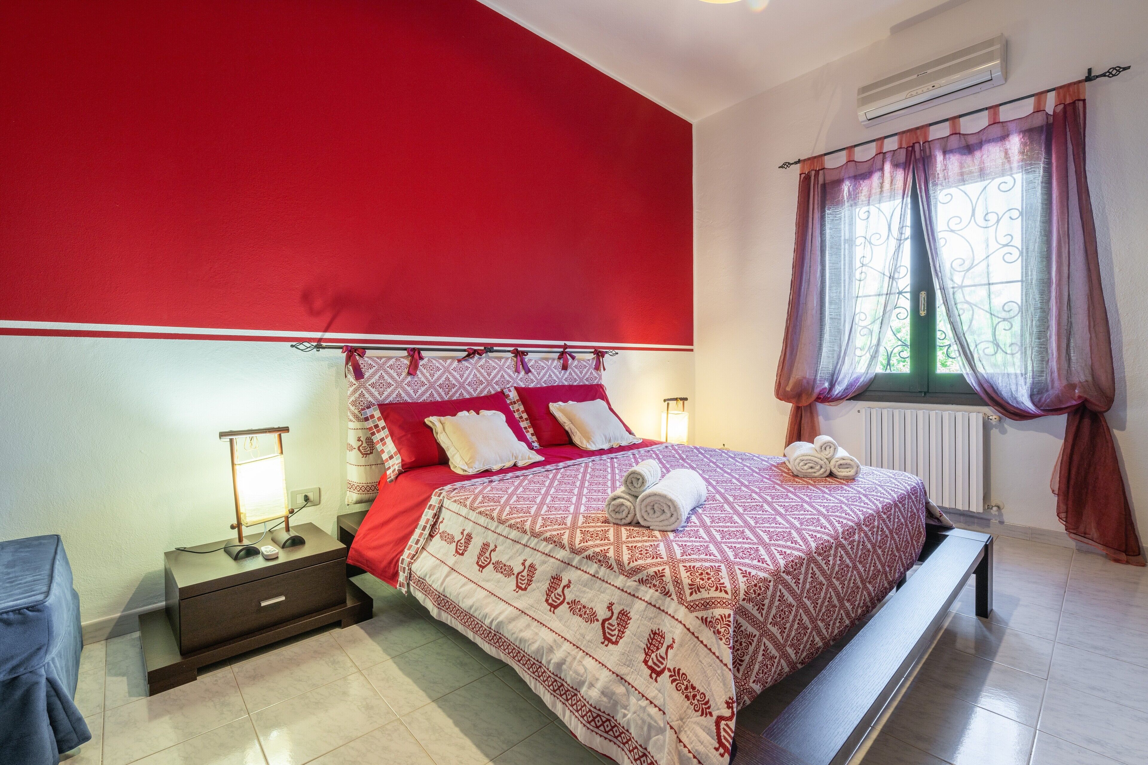 4 quartos, ferros/tábuas de passar roupa, Wi-Fi de cortesia