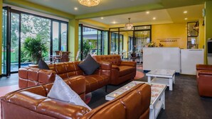 Sala de estar en el lobby