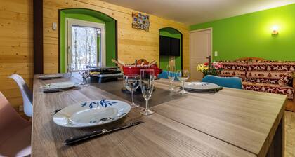 Ferienhaus "La Marmotte" mit Bergblick und privater Terrasse