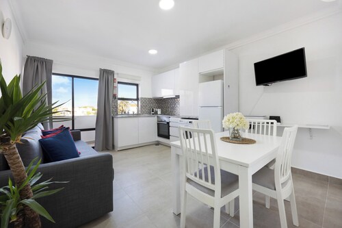 Ferienwohnung "Victoria's House" mit Gemeinschaftspool und WLAN