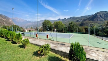 Sports court