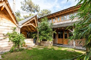 Exterior - Villa "Chan-Ly" with Private Terrace and Wi-Fi (Lacanau)