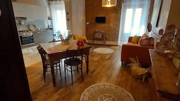 Appartement, 1 chambre, vue ville | Restauration
