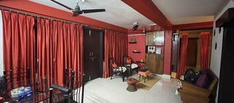 Experience Tranquil Bliss: Your Home Away from Home at Ukiyo’s Homestay 