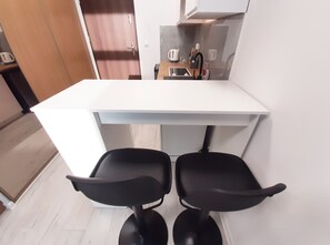 Private kitchen - SouvenirAppart Sienkiewicza 3D (Bydgoszcz)