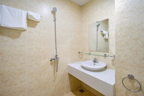 Căn hộ, 3 phòng ngủ, phù hợp cho người khuyết tật, ban công | Phòng tắm