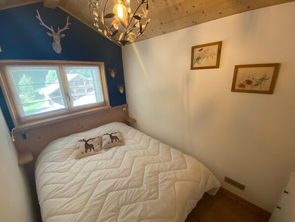 2 bedrooms