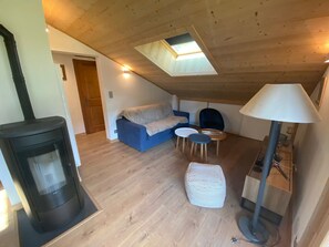 TV - Apartment with balcony and parking, mountain views (La Chapelle-d'Abondance)