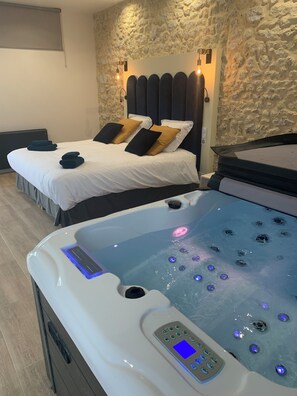 Deluxe Room, Hot Tub - Le Clos des Lys (Treuzy-Levelay)