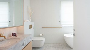 Hair dryer, towels - Bondi Casa del Sol (Bondi)