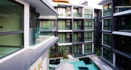 B507 - 1 Bedroom Condo Top Floor Pool View, Ao Nang
