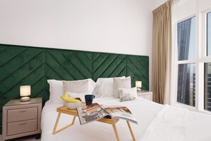Deluxe Apartment | 1 bedroom, in-room safe, blackout drapes, iron/ironing board