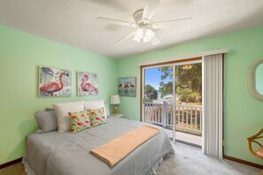 3 chambres, fer et planche à repasser, lit parapluie, Wi-Fi gratuit