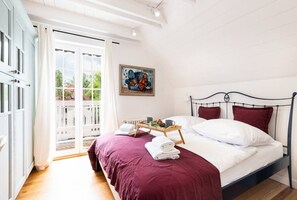 1 bedroom, iron/ironing board, free WiFi, bed sheets