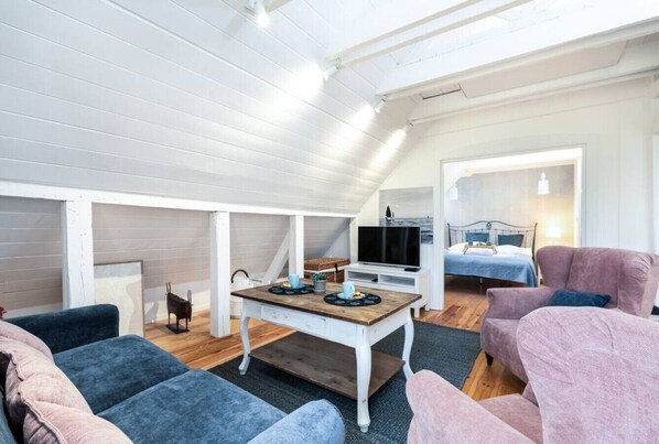 1 chambre, fer et planche à repasser, Wi-Fi gratuit, draps fournis