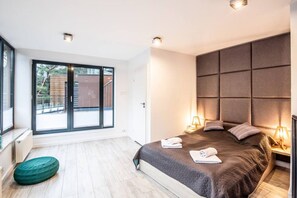 1 soverom, strykejern/-brett, wi-fi (inkludert) og sengetøy