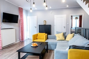 Fernseher, Kamin