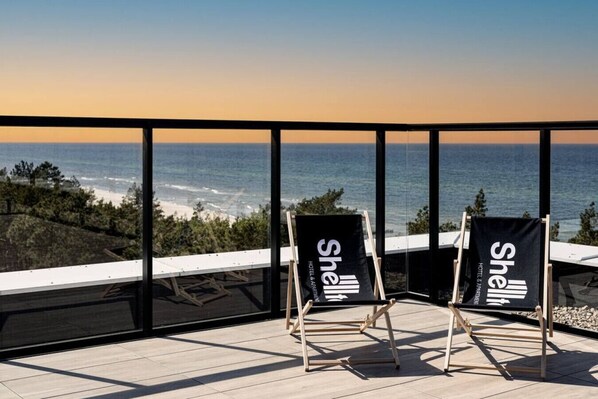 Property grounds - 2Homerent | Patio Shellter | Beachside | WIFI (Rogowo)