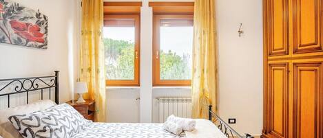 1 غرفة نوم ومكتب ومكواة/لوح كي وواي فاي مجانًا