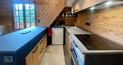 Chalet moderne pour 4 pers avec parking et Wifi Ă Crest-Voland