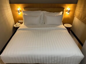 Quarto superior | Escrivaninha, Wi-Fi de cortesia