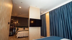 Luxury Suite