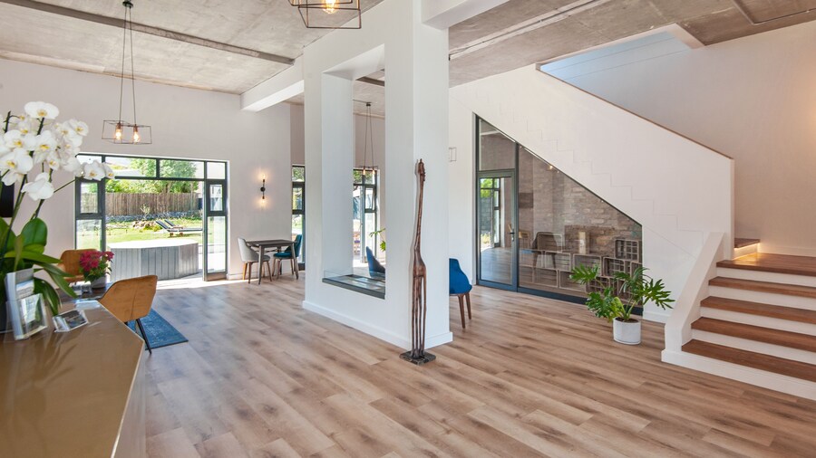 Glow Boutique Suites