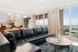 Apartment | Living area