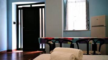 1 Schlafzimmer, kostenloses WLAN, BettwÀsche