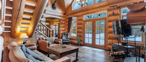 Télévision, cheminée