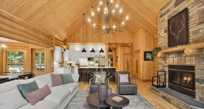 Fiddler Lake Resort - Deer 16