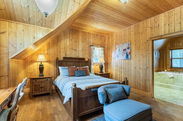 Desk, iron/ironing board, WiFi, bed sheets