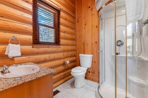 Hair dryer - Fiddler Lake Resort - Rabbit 66 (Mille-Isles)