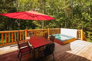 Outdoor dining - Fiddler Lake Resort - Deer 76 (Mille-Isles)